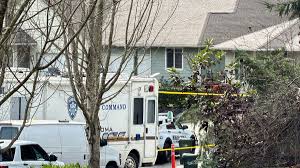 Man fatally stabs 4 people in Washington state as deputies head to serve him a restraining order