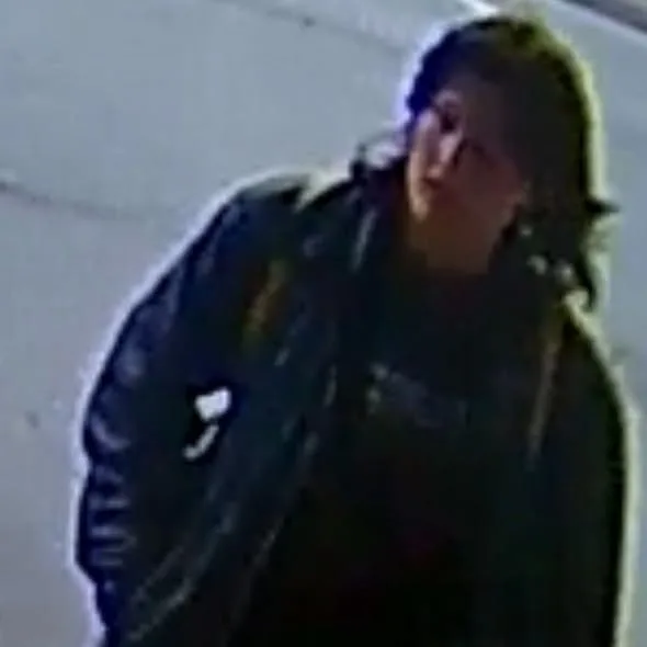THE BAG THAT DOESN’T BELONG: Alexis Foust’s purse turns up on campus, far from her car and phone — and cameras show no sign of her ever being there… 👇👇