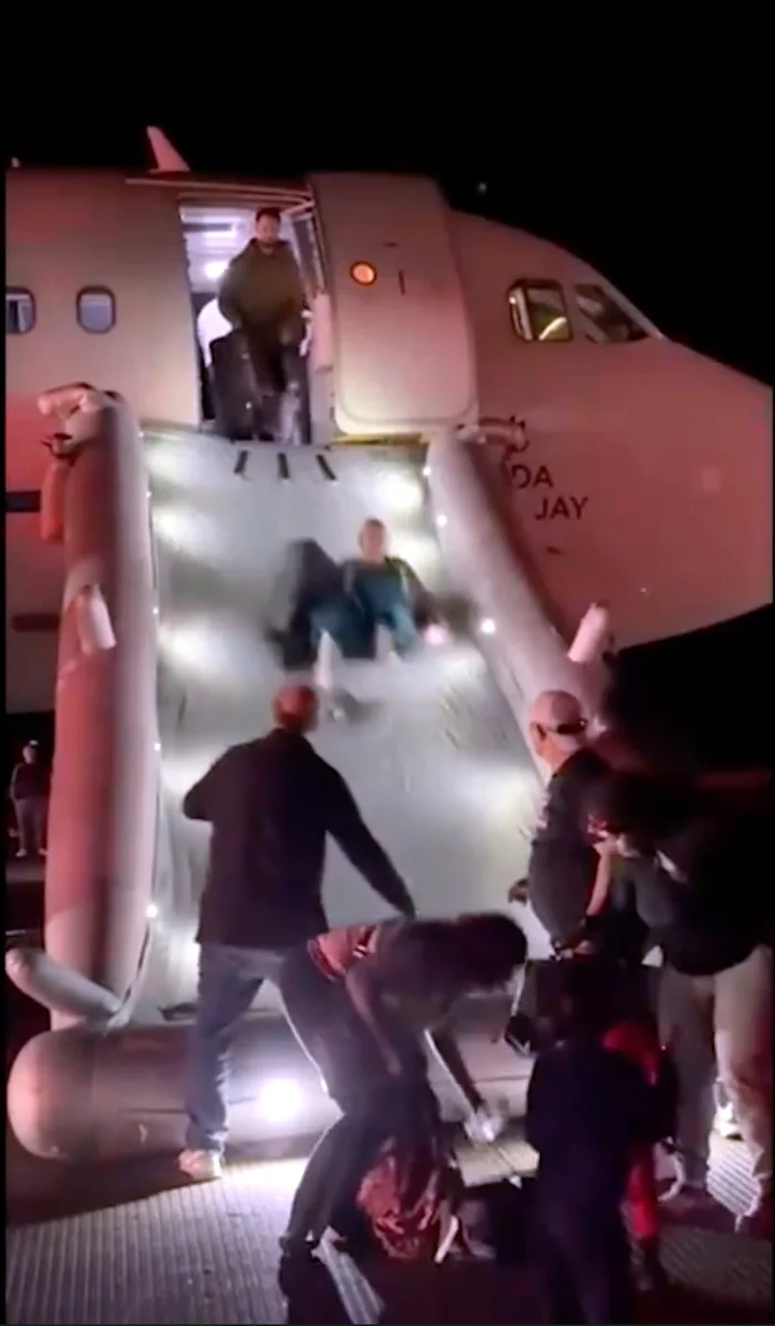 SECONDS BEFORE IMPACT: A person allegedly entered a restricted runway zone during a Frontier Airlines departure in Denver — and what authorities believe about the motive is raising alarms… 👇