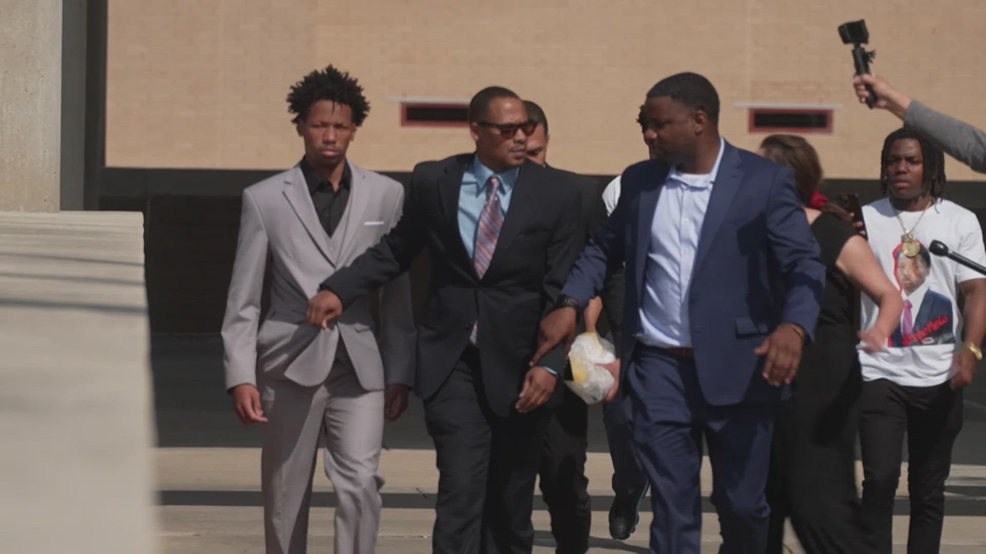THE BAIL DECISION STILL HAUNTS THE CASE: Why Karmelo Anthony’s release on $250,000 bail remains one of the most outrageous details of the trial